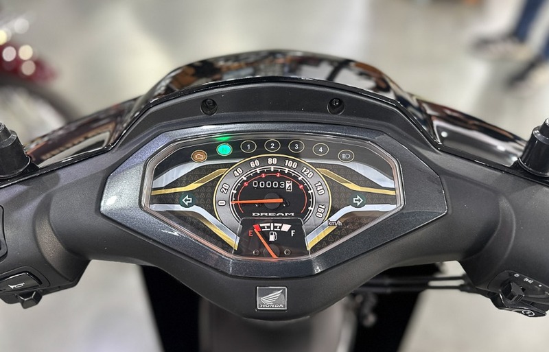 Bảng đồng hồ analog được thay đổi